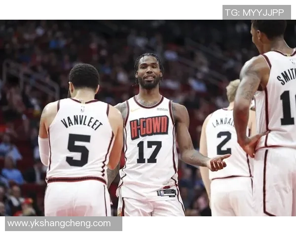 NBA最新排名出炉！火箭守住第五，一队反超快船，湖人也躲过一劫